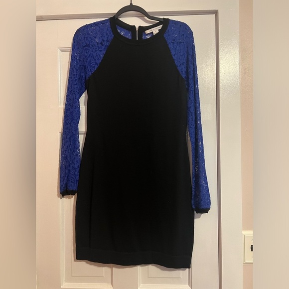 DIANE VON FURSTENBERG • ISLA • LACE DRESS - Picture 5 of 9